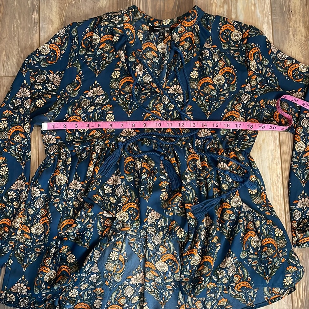 ANTHROPOLOGIE Romeo and Juliet Blue Paisley Print - Picture 5 of 8